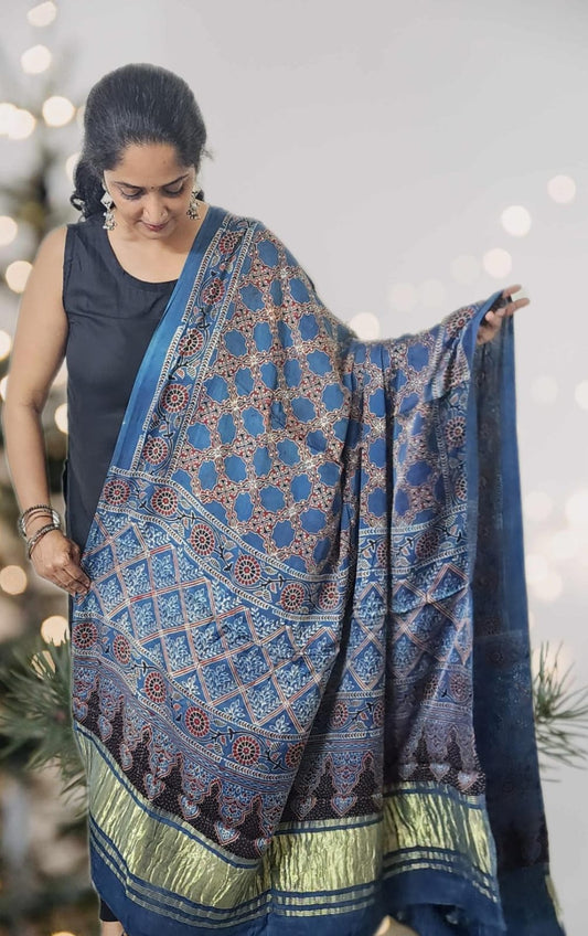 Ajrakh modal dupatta (Blue)